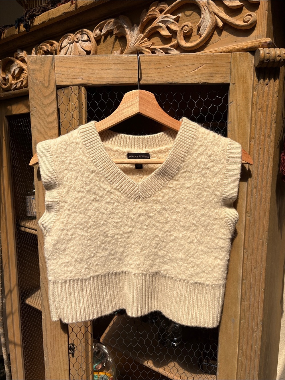 Banana Republic Cream Alpaca Cropped Sweater Vest